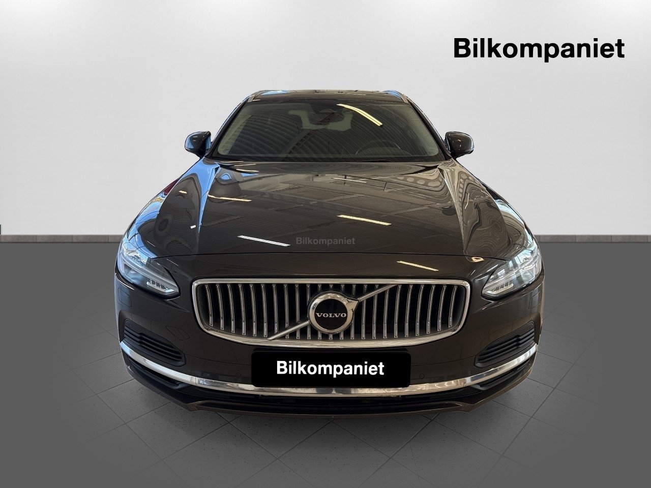 Volvo V90 2023, bild 2/10