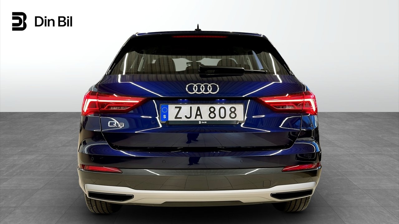 Audi Q3 35 TFSI Advanced 2025, photo 5/10