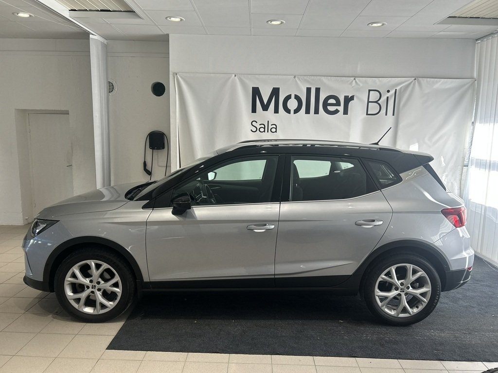Seat Arona 1.0 TSI 110hk FR Dsg-7 2024, bild 3/10