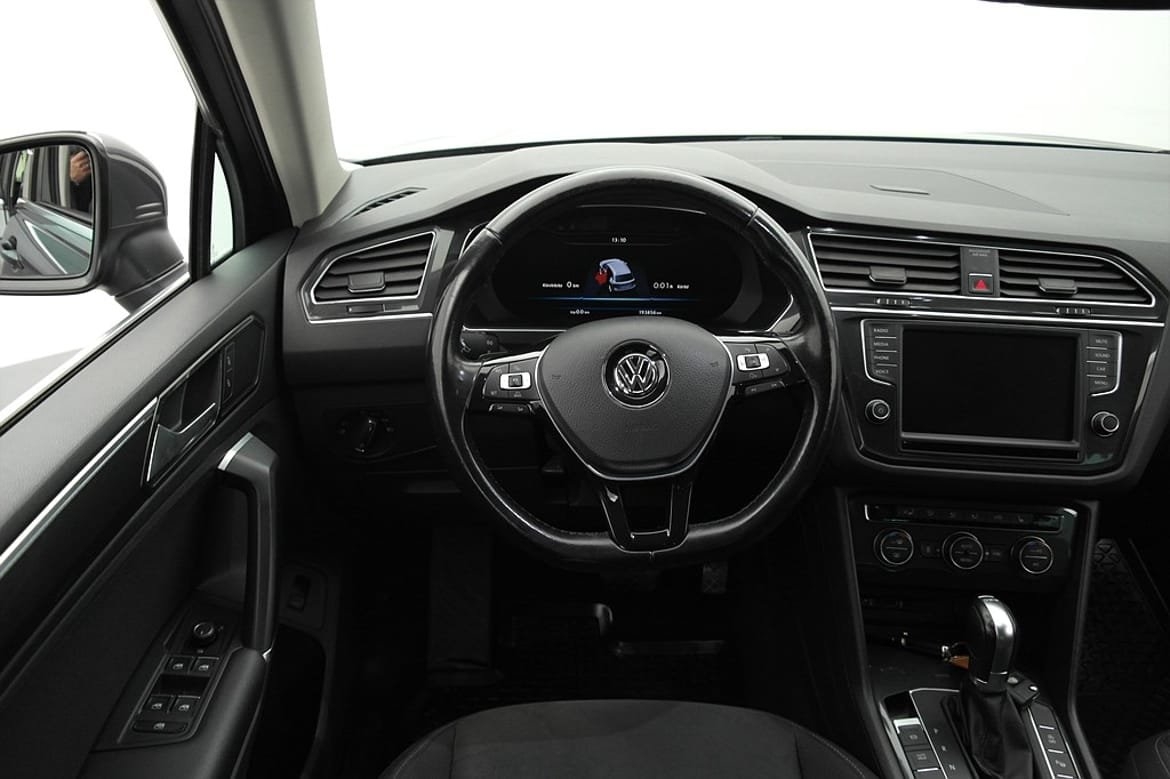 Volkswagen Tiguan 2.0 TDI SCR 2017, photo 9/10