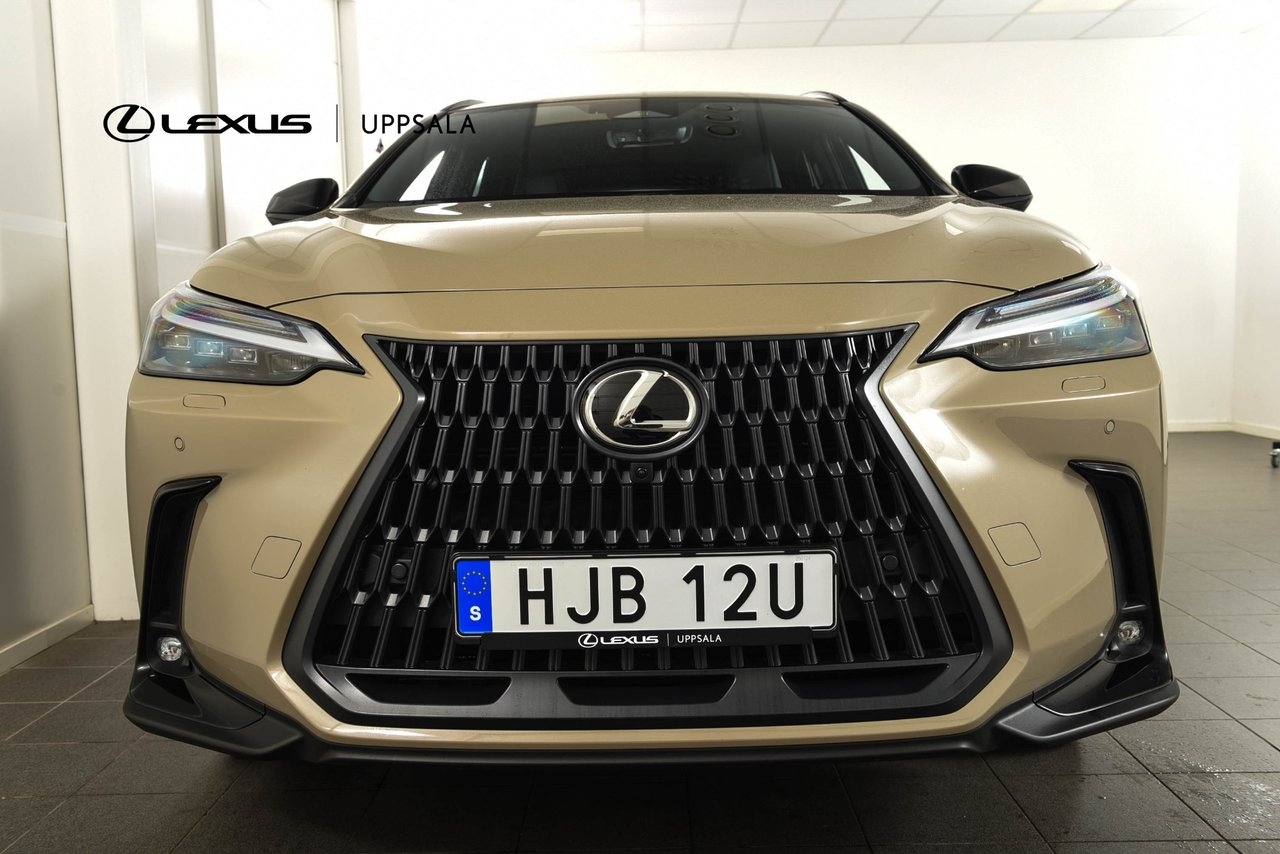 Lexus NX 450h+ Overtrail Dragkrok 2025, bild 4/10