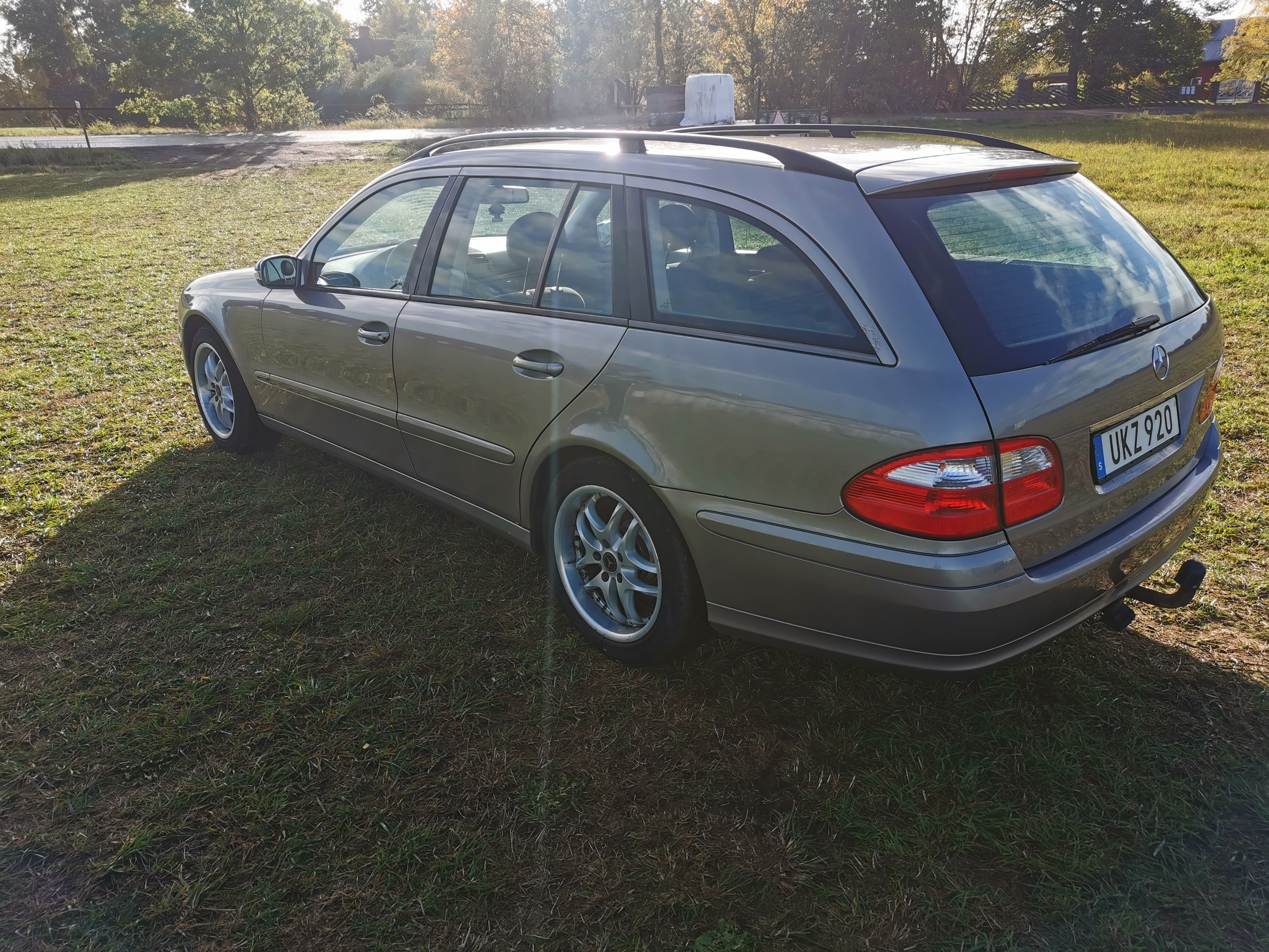Mercedes-Benz E 200 Kompressor 2004, bild 3/6
