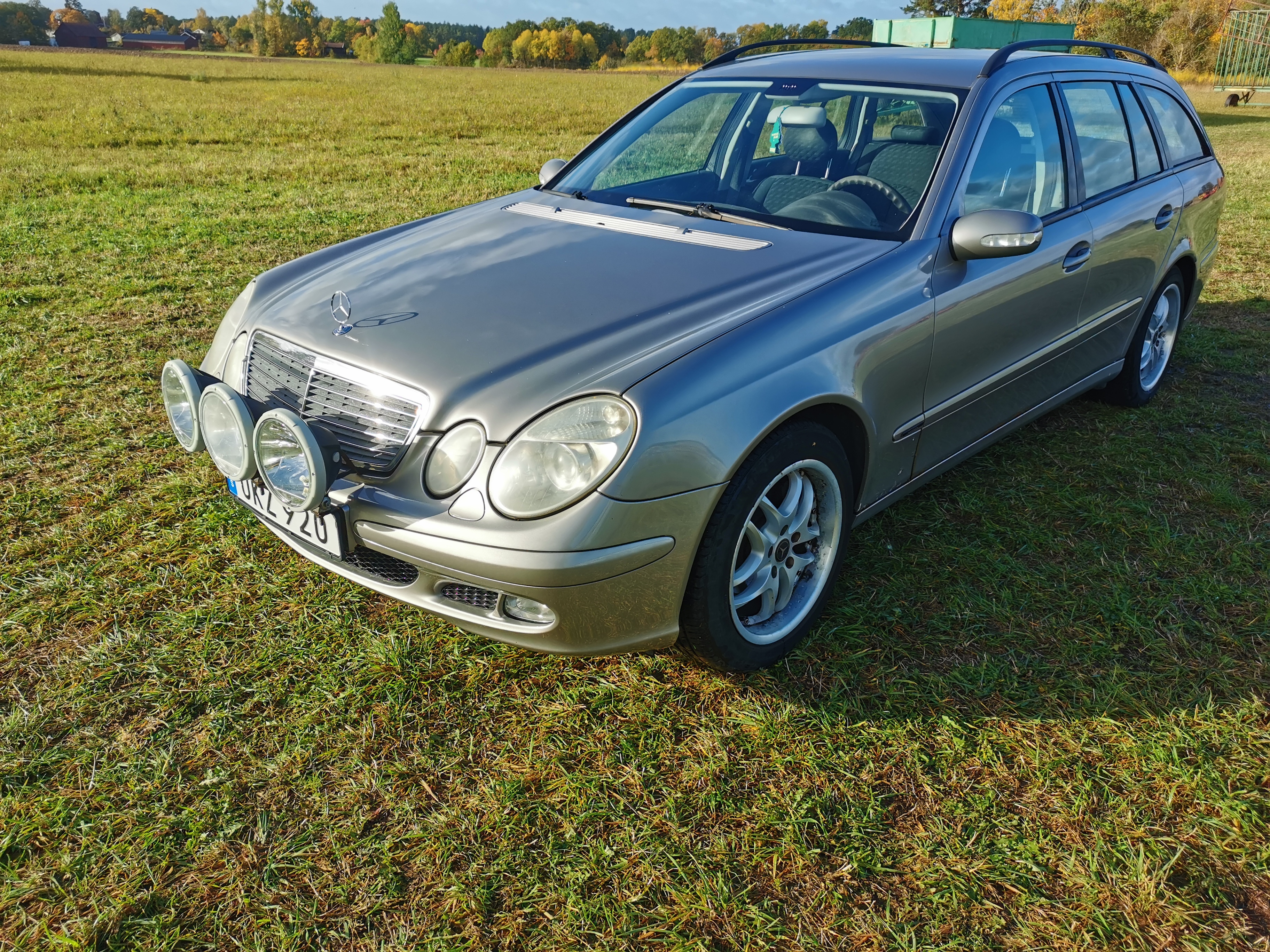 Mercedes-Benz E 200 Kompressor 2004, bild 2/6
