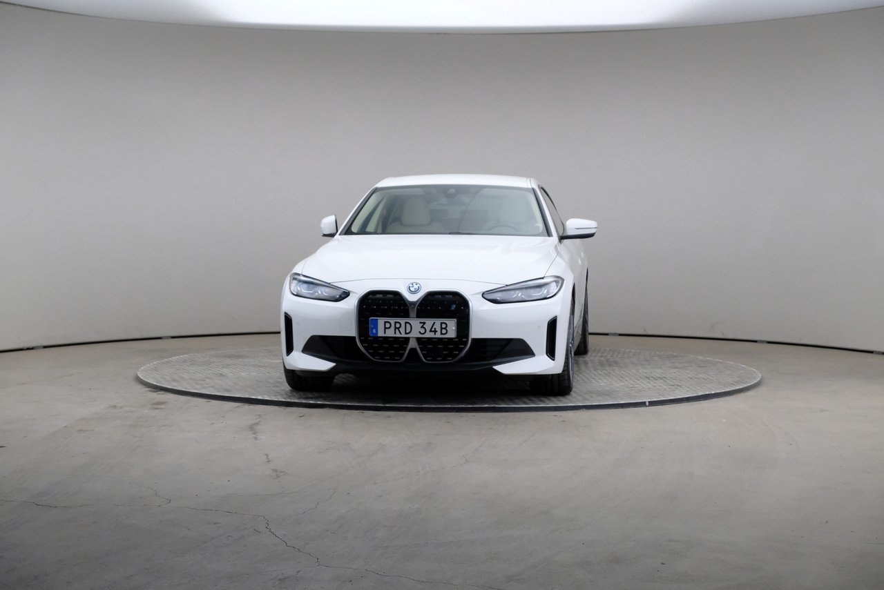 BMW i4 eDrive40 Charged Skinn 2022, bild 3/10
