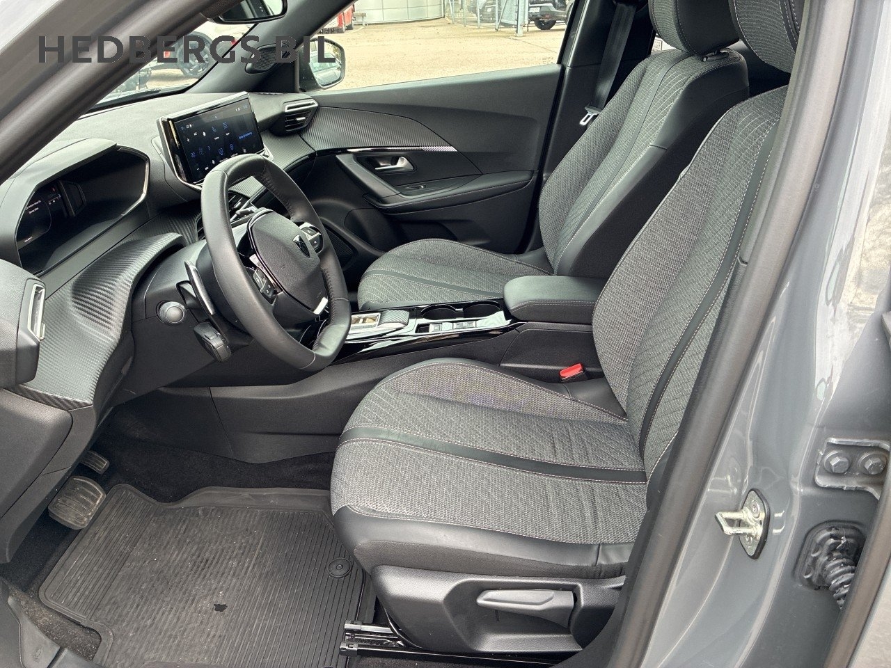 Peugeot 2008 2025, bild 6/9