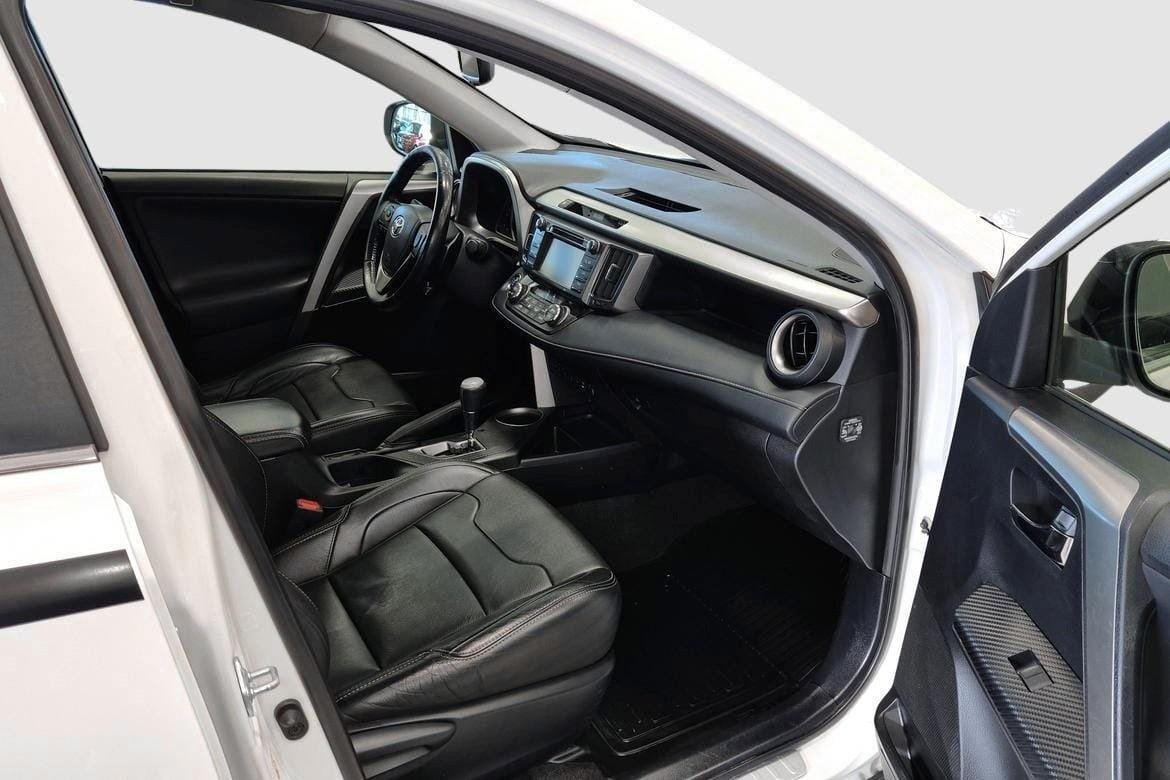 Toyota RAV4 2015, bild 7/10