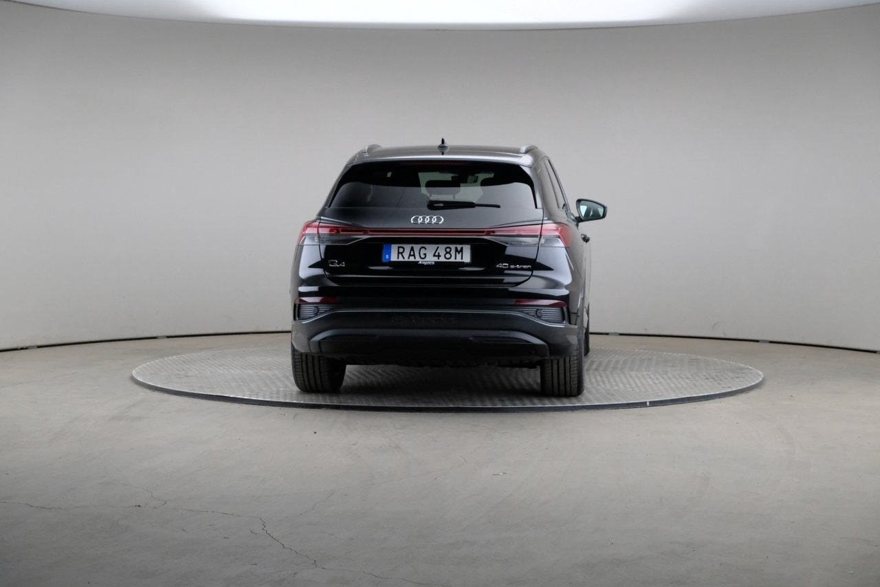 Audi Q4 e-tron 2023, bild 2/3