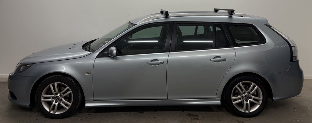 Saab 9-3 Linear 2010, photo 2/9