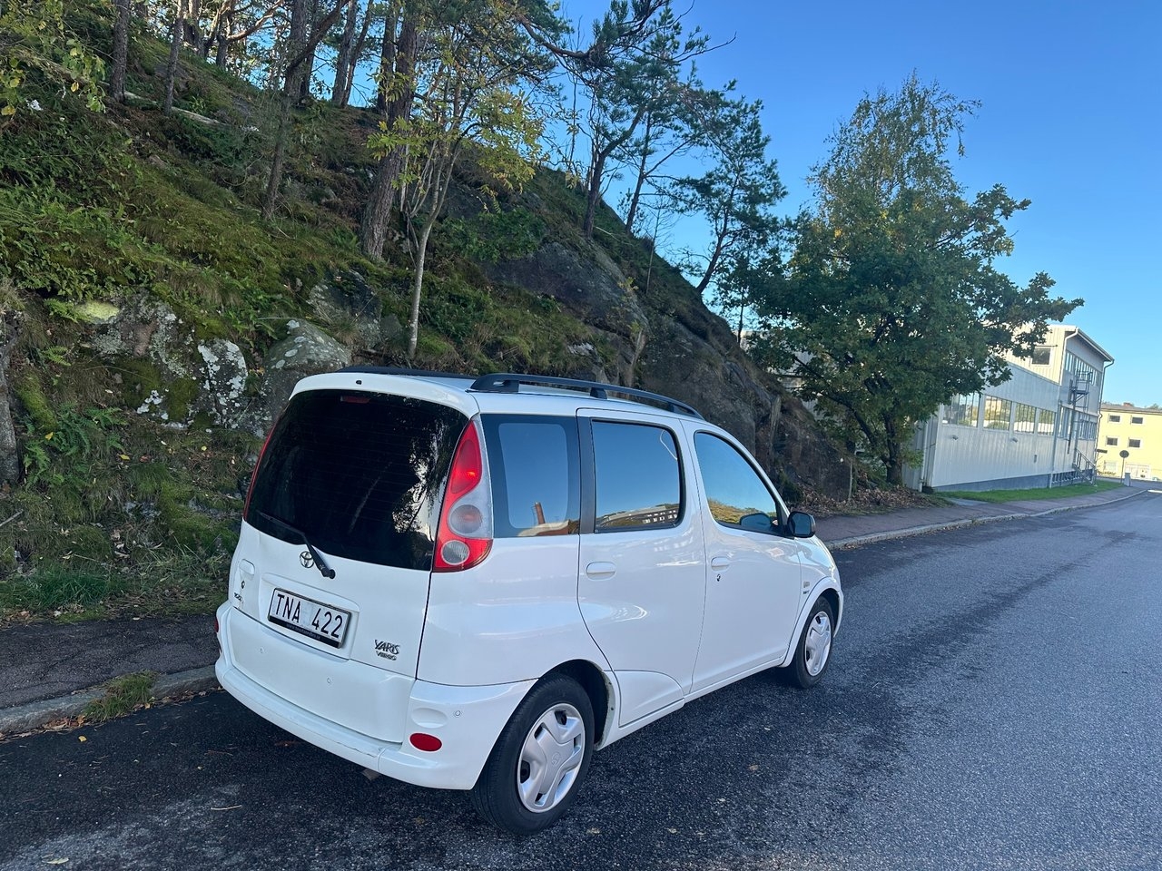 Toyota Yaris Verso 2001, bild 4/5
