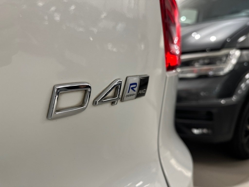 Volvo XC40 D4 AWD R-Design Värmare 2018, bild 7/10