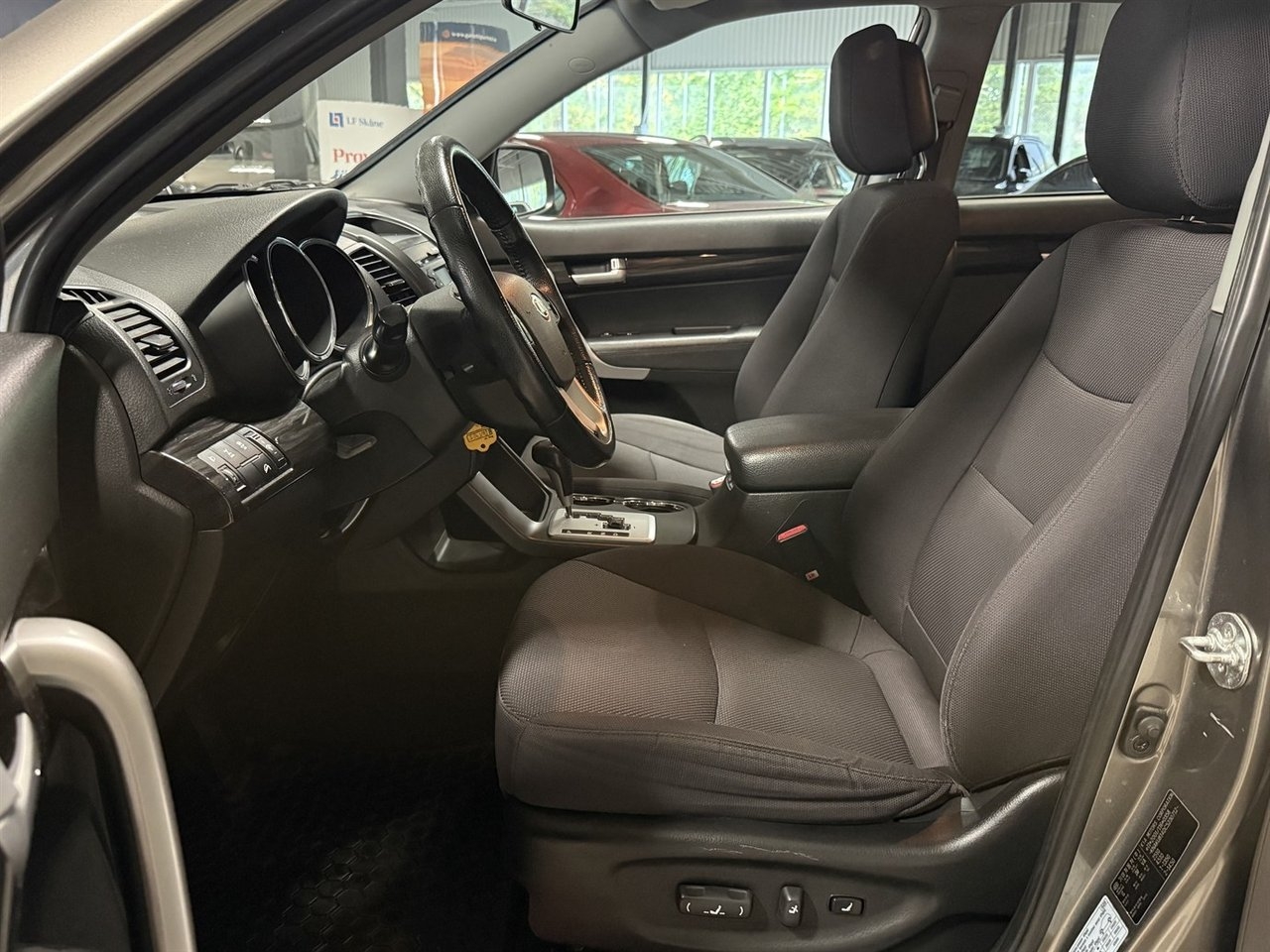 Kia Sorento 2.2 CRDi 4WD Aut Drag 197hk 2012, bild 6/8