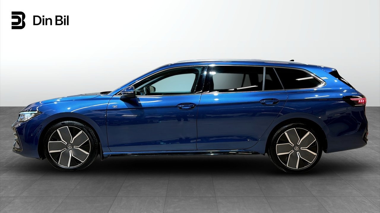 Volkswagen Passat 2025, bild 2/10
