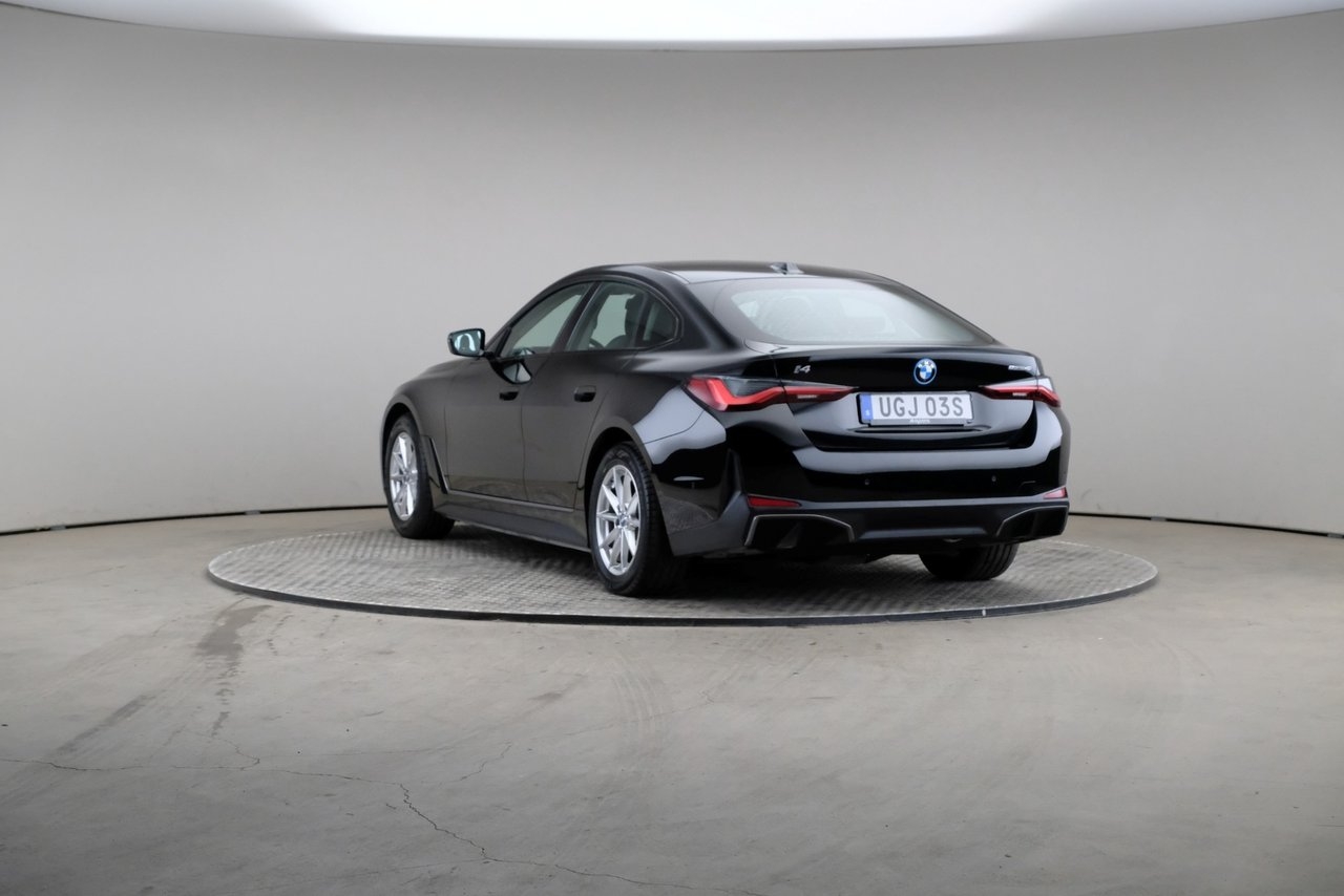 BMW i4 eDrive40 340hk Drag 2024, bild 2/3