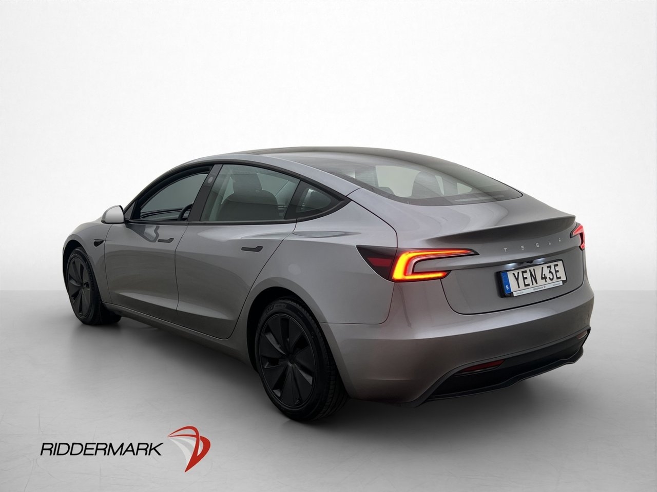 Tesla Model 3 2025, bild 6/10
