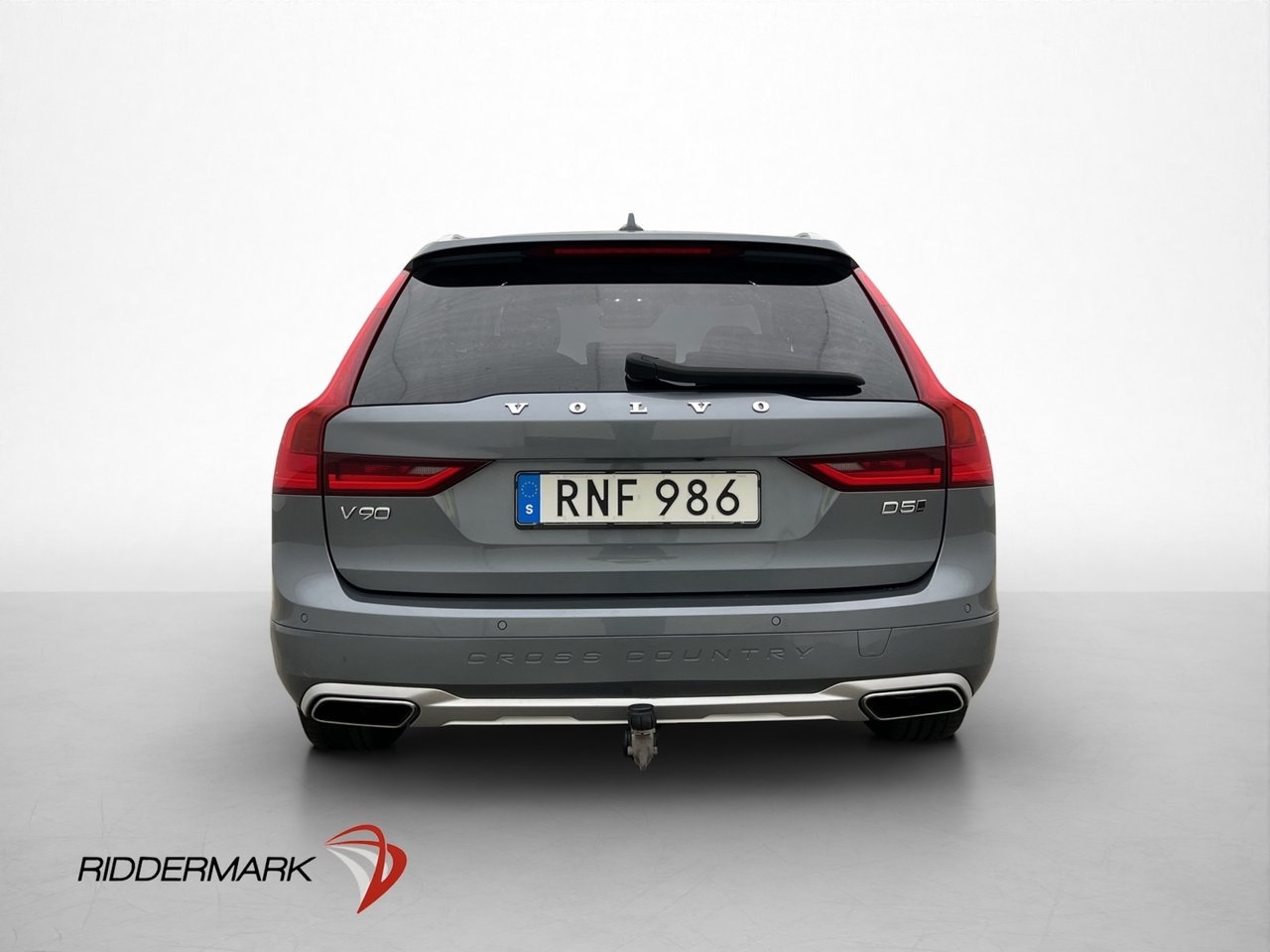 Volvo V90 Cross Country D5 Pro 2019, bild 6/38