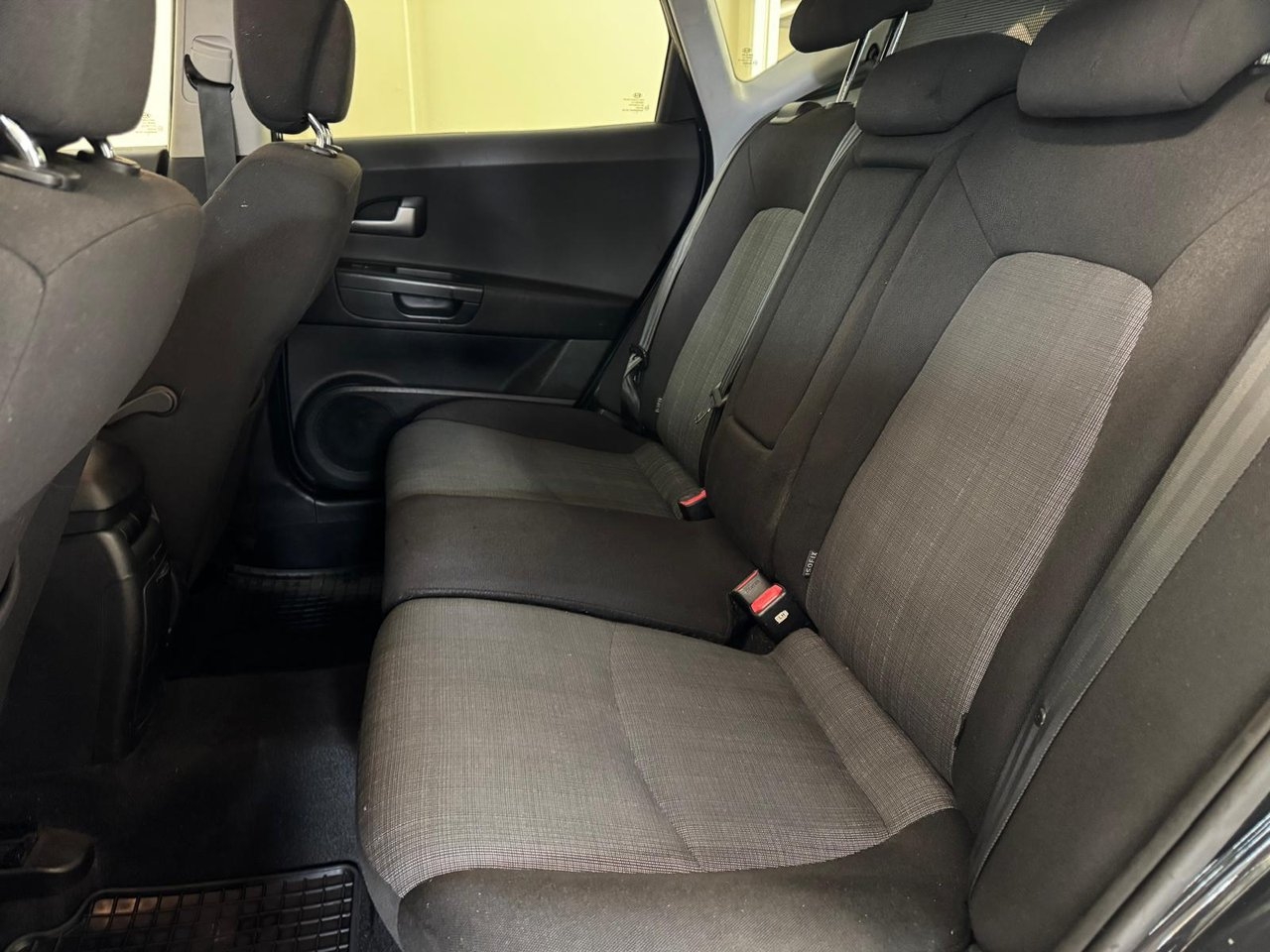 Kia Ceed cee´d_sw 1.6 CRDi 115hk 2010, bild 7/8