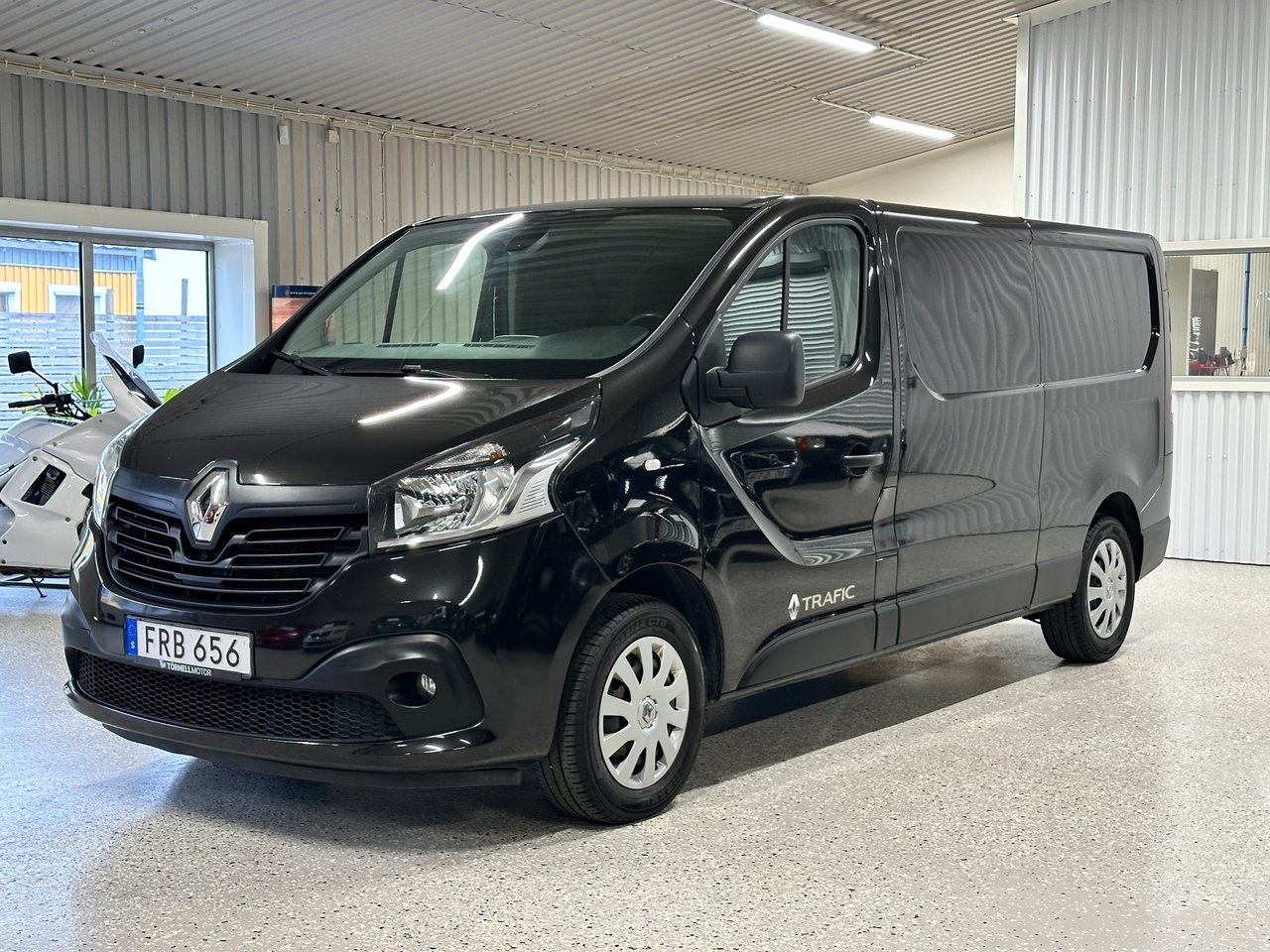Renault Trafic 2019, bild 4/10