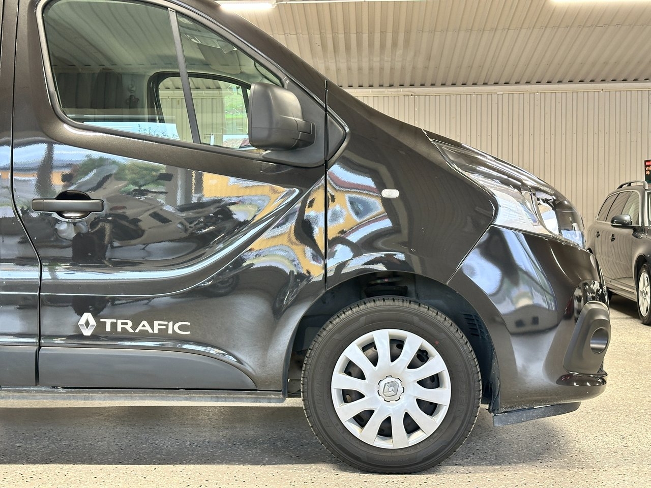 Renault Trafic 2019, bild 2/10