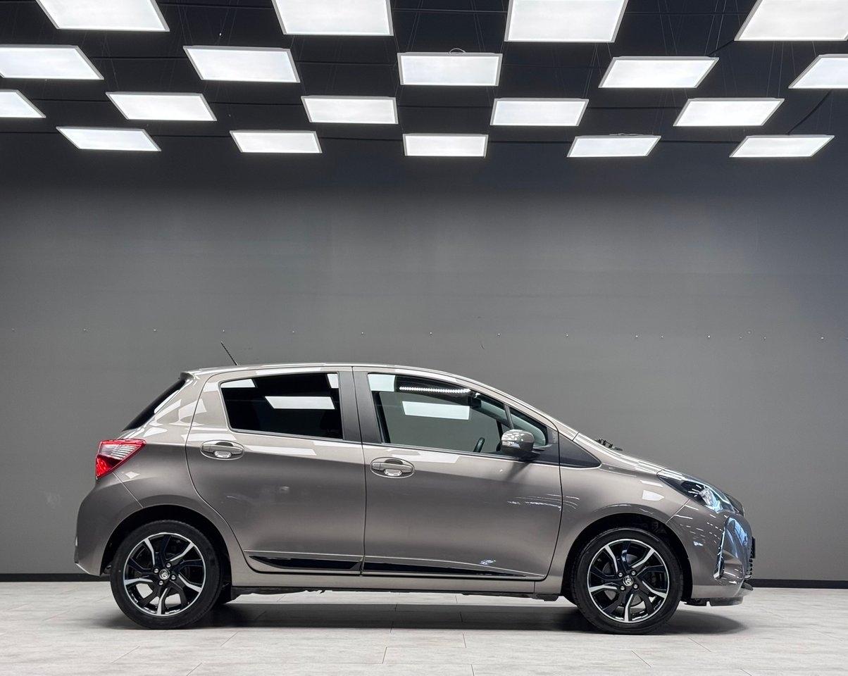Toyota Yaris 1.5 Style 2017, bild 4/10