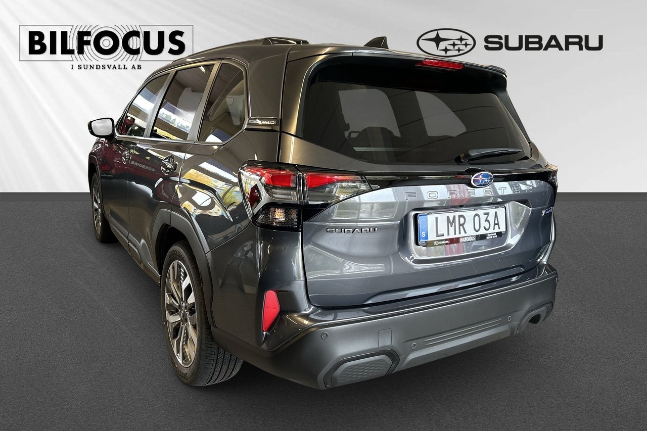 Subaru Forester e-Boxer Lineartr 2026, bild 2/6