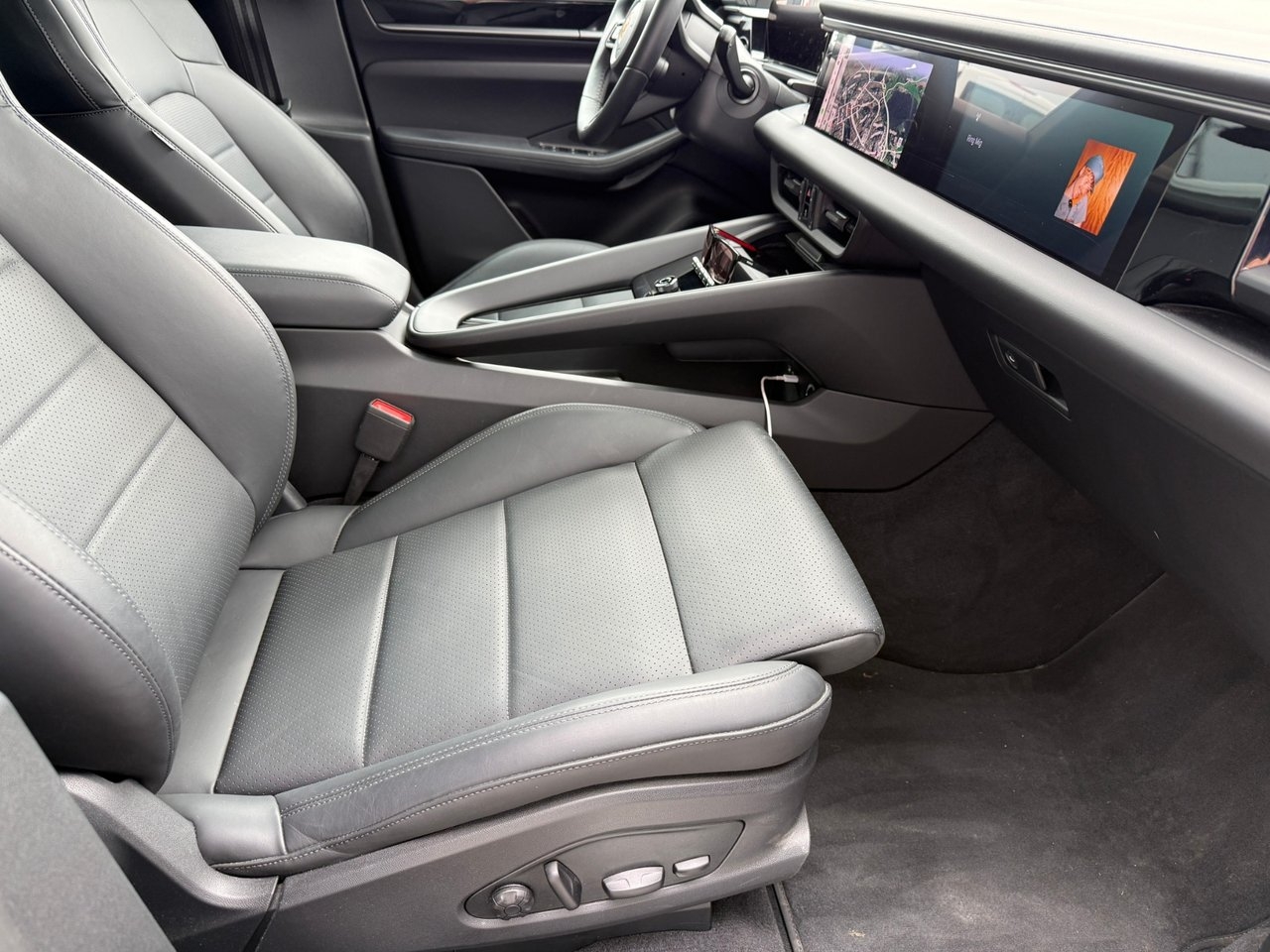 Porsche Macan 2025, bild 7/10