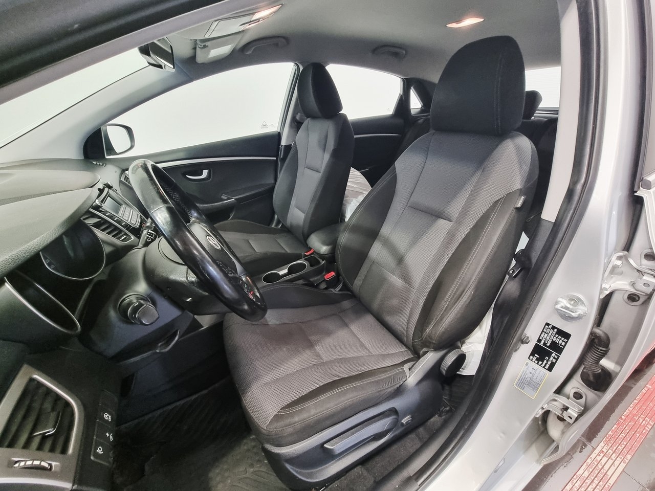 Hyundai i30 2015, bild 7/10