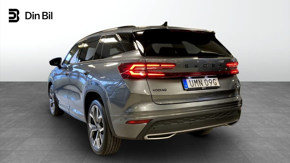 Skoda Kodiaq Sportline 1,5 TSI iV 204hk 2026, bild 3/10