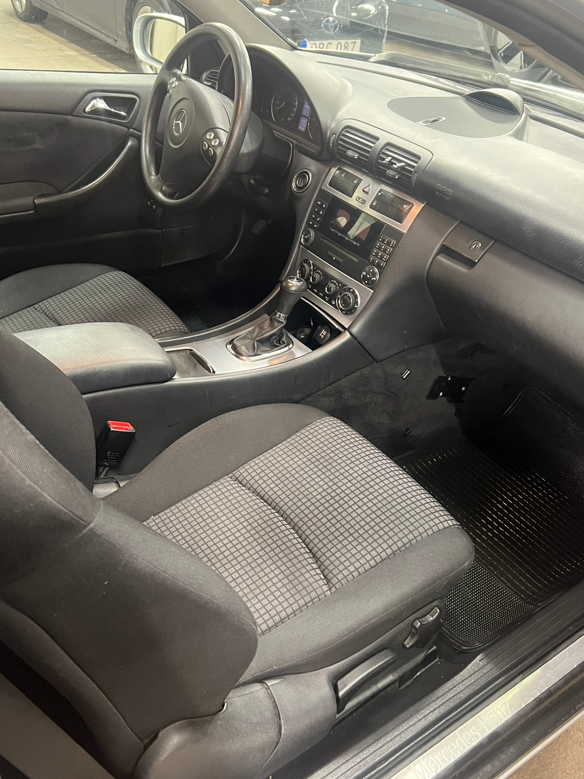 Mercedes-Benz C 200 Kompressor 2005, bild 4/10