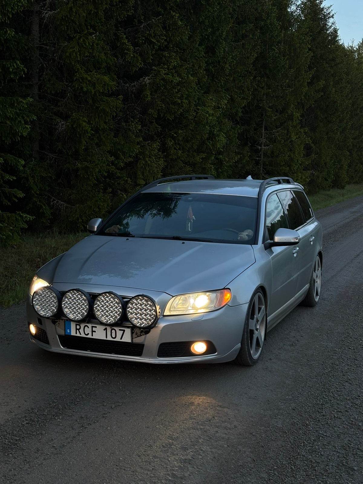 Volvo V70 Momentum 2009, bild 4/10