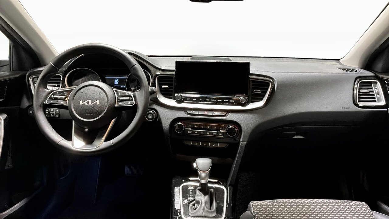 Kia Ceed 1.6 GDI Advance Plus 2022, bild 7/10
