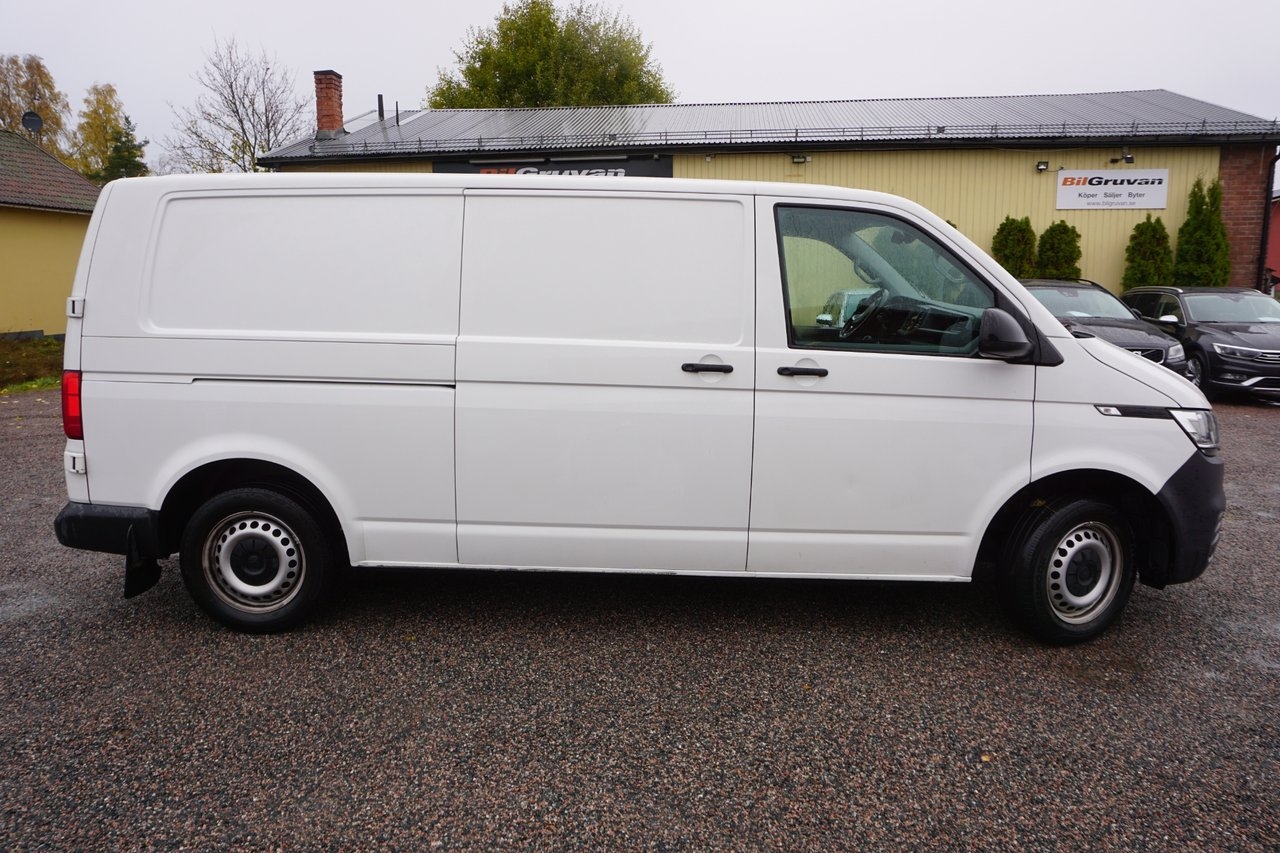 Volkswagen Transporter 2.0 TDI 2022, kuva 2/9