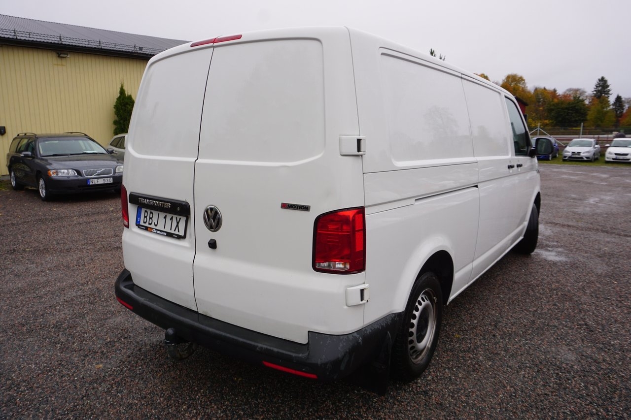 Volkswagen Transporter 2.0 TDI 2022, kuva 3/9