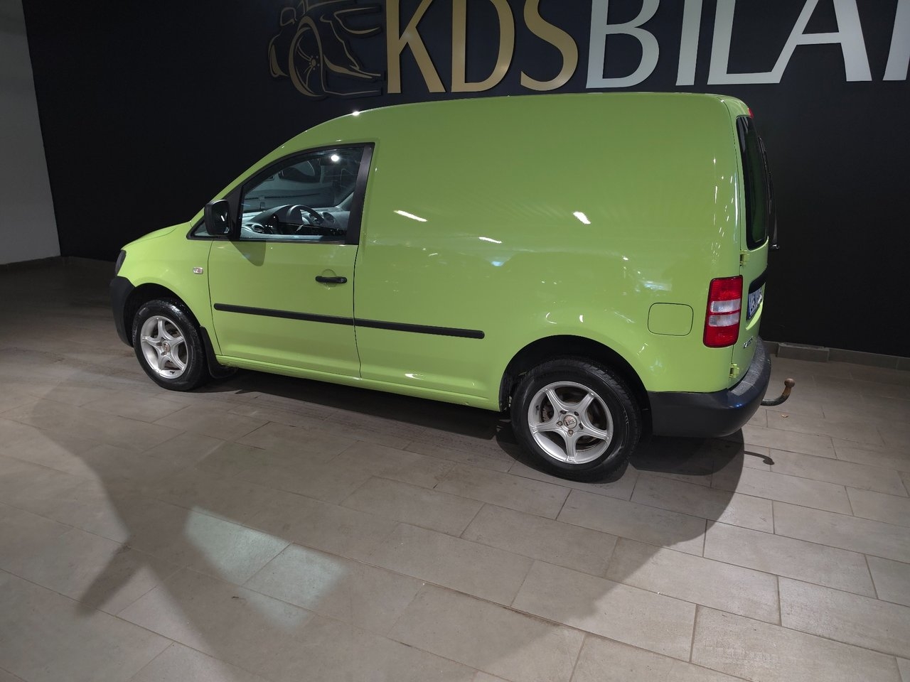 Volkswagen Caddy 2012, bild 2/10