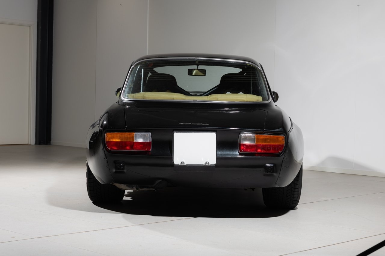 Alfa Romeo GT GTAm Alfaholics Restomod 1973, bild 5/10