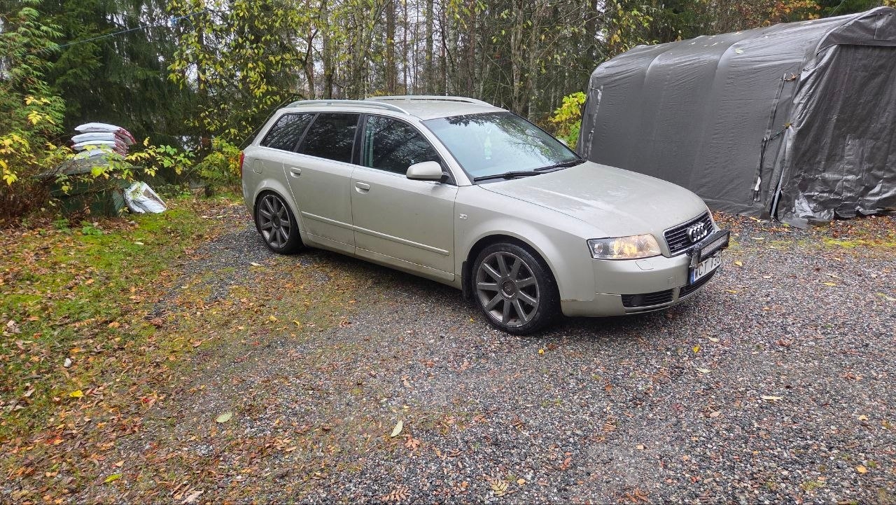 Audi A4 Avant 1.8 T quattro Manuell 2005, bild 2/4