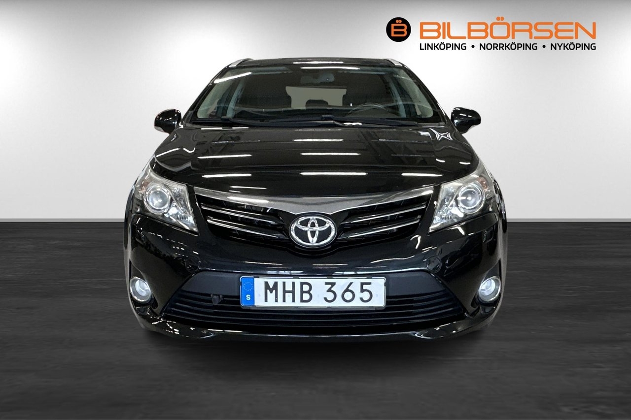 Toyota Avensis 1.8 Business 2012, photo 2/10