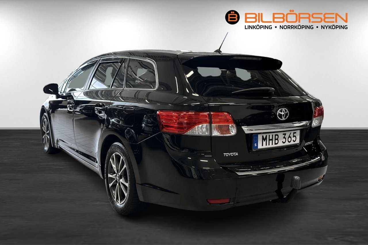 Toyota Avensis 1.8 Business 2012, photo 6/10