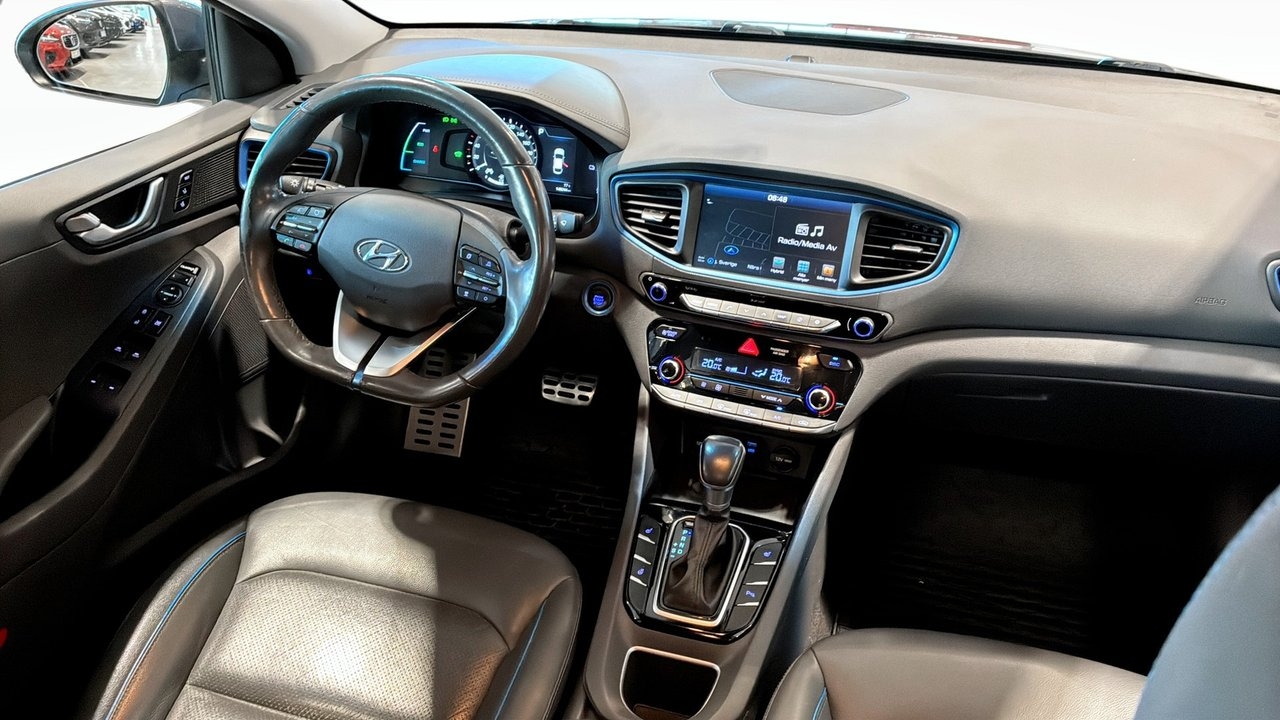 Hyundai IONIQ Hybrid 2017, bild 4/10