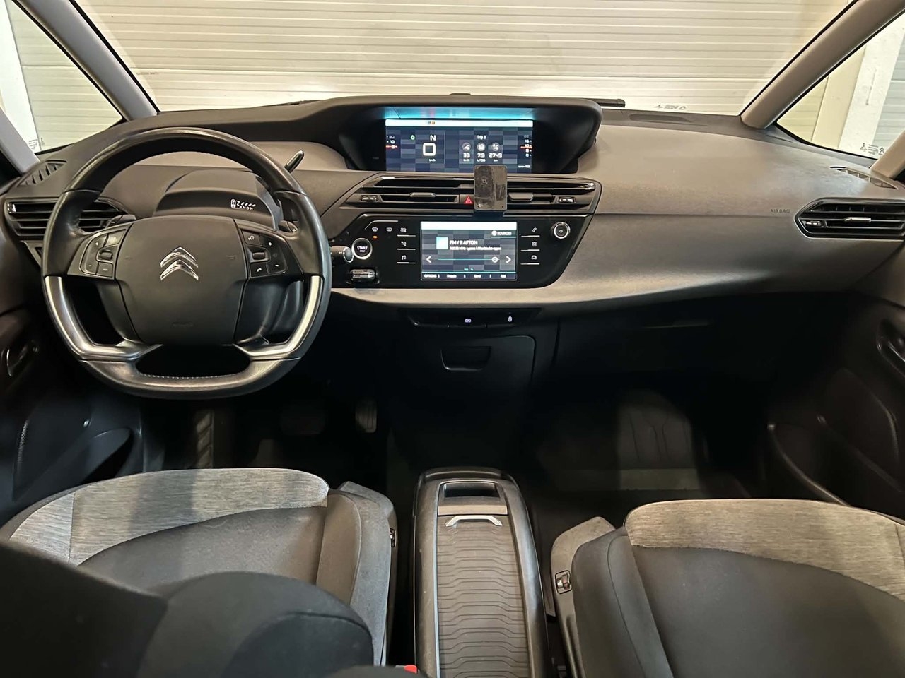 Citroen Grand C4 Picasso PureTech 130 2018, bild 9/10