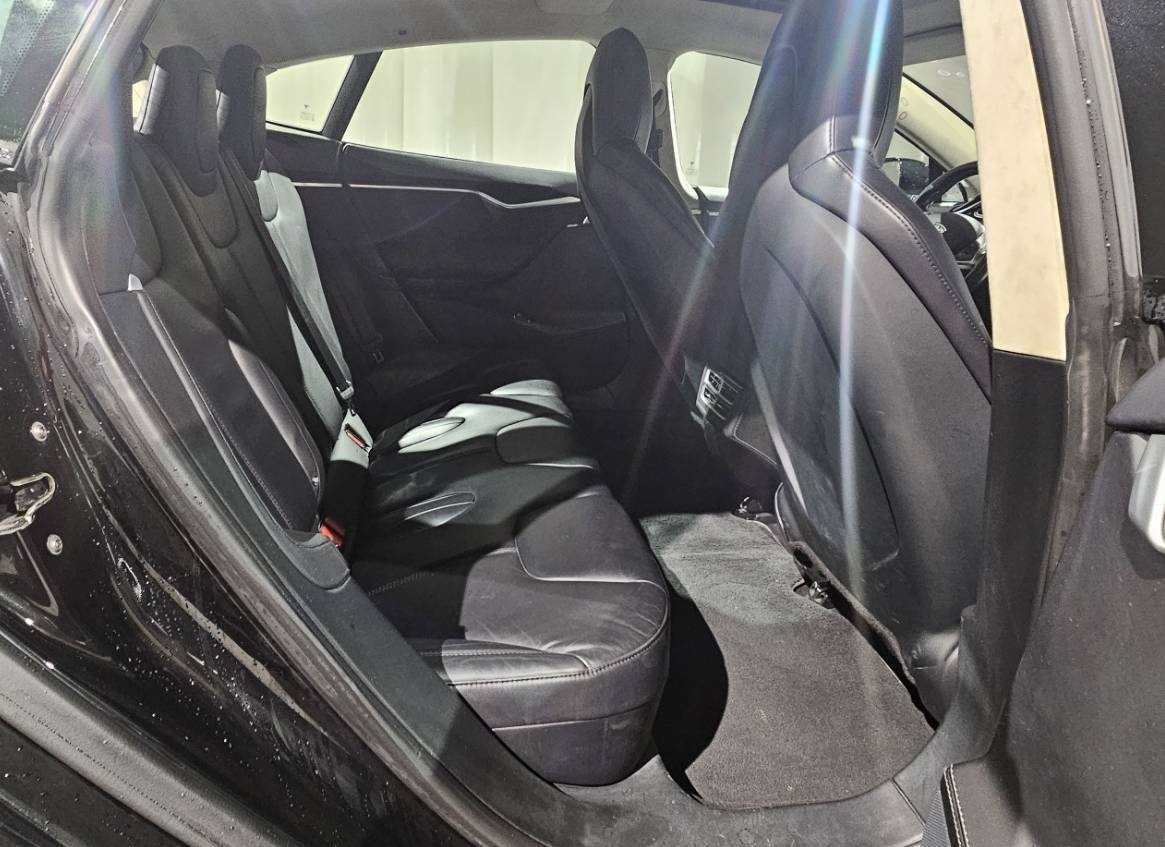 Tesla Model S 2015, bild 7/10