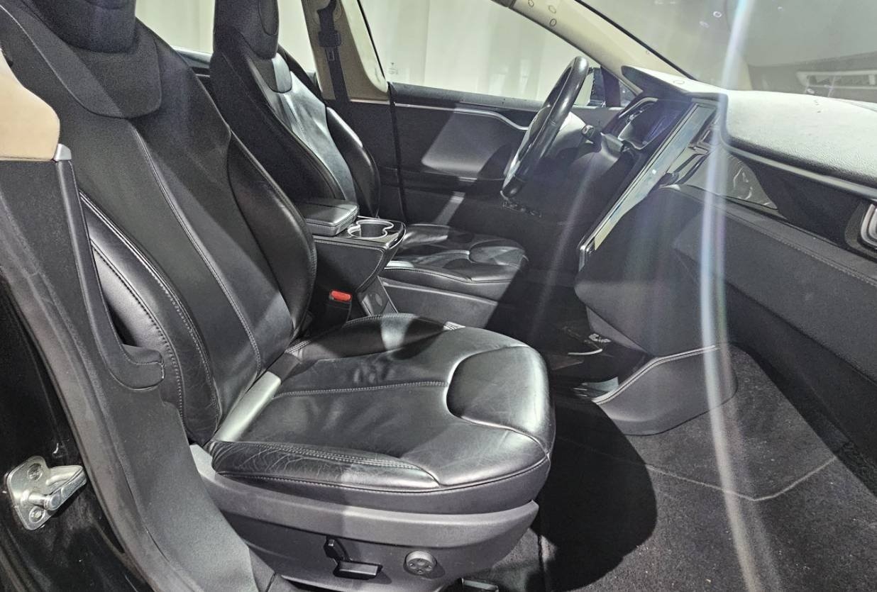 Tesla Model S 2015, bild 6/10