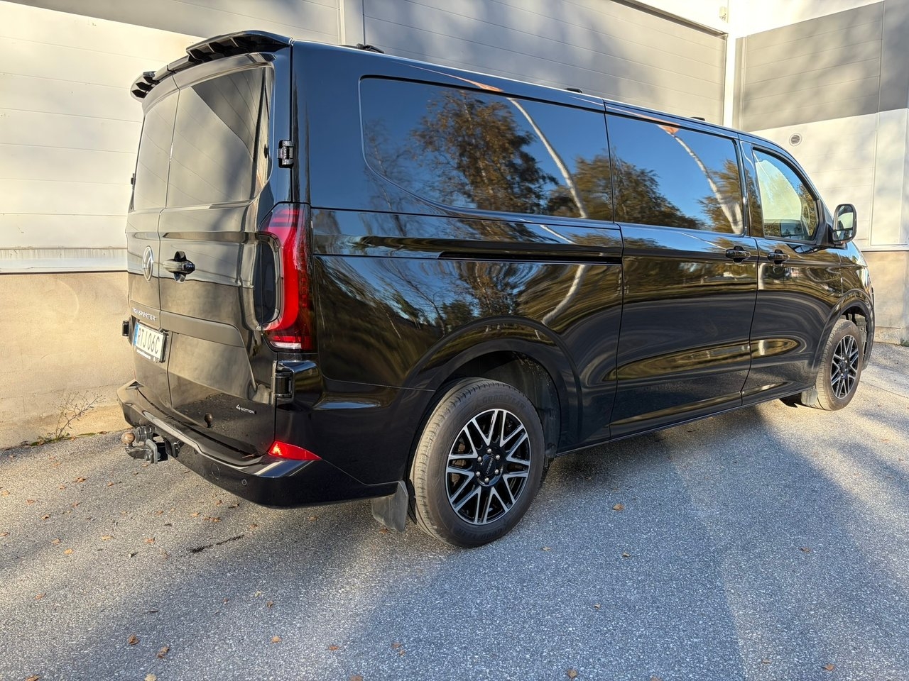 Volkswagen Transporter 2.0 TDI 2025, bild 6/10