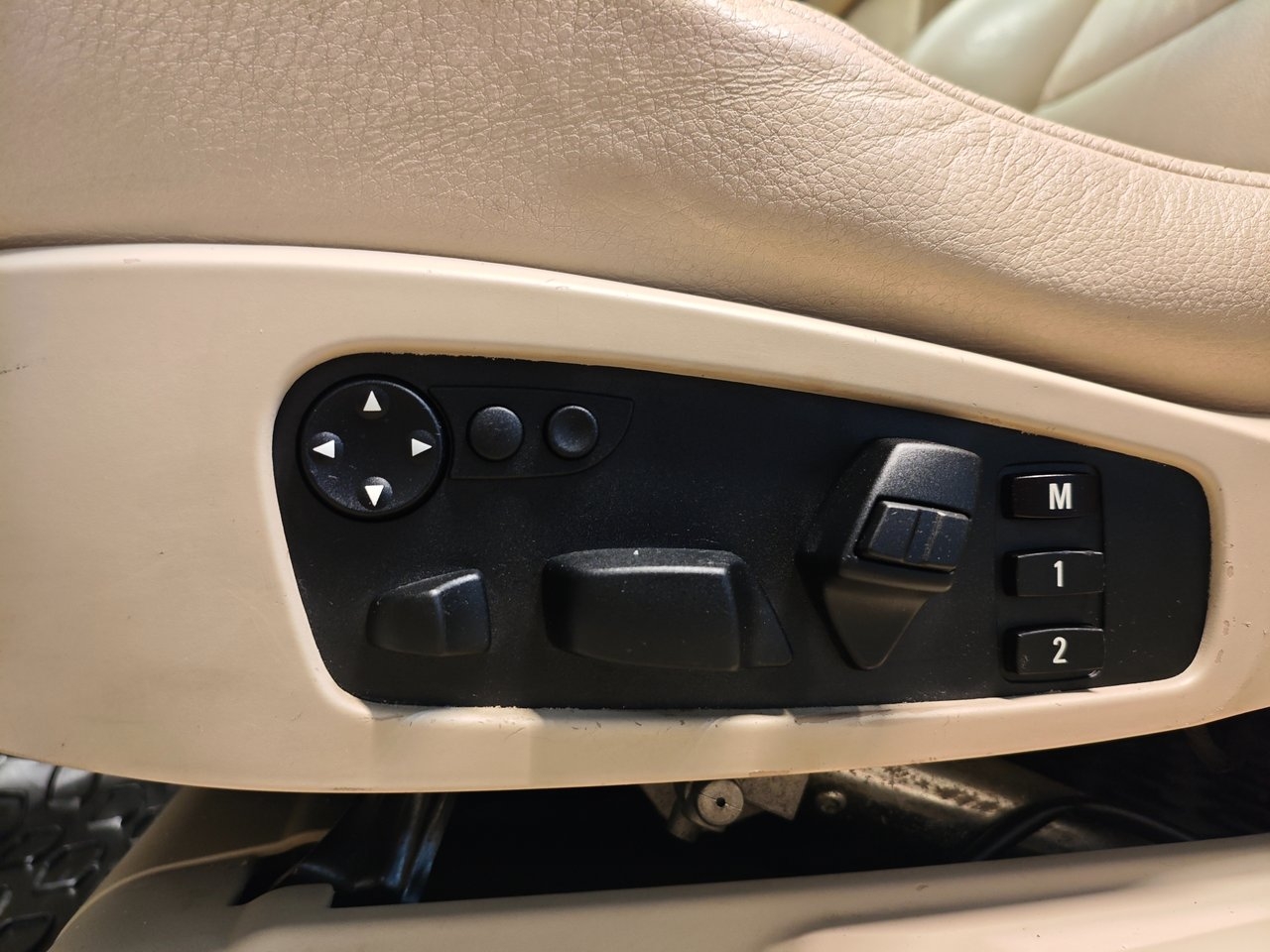 BMW 525i M Sport 2007, bild 33/33