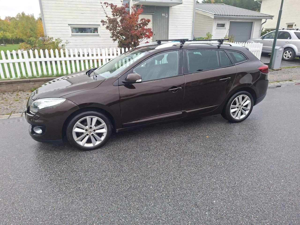 Renault Megane 2013, bild 2/7