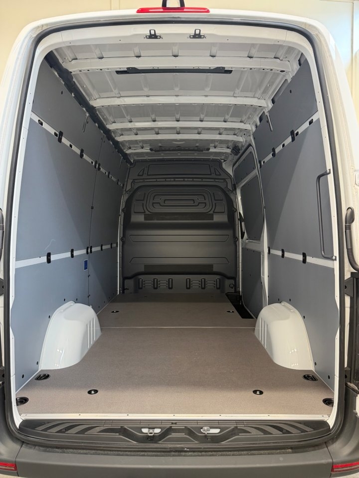 Mercedes-Benz eSprinter Pro 2025, bild 7/15