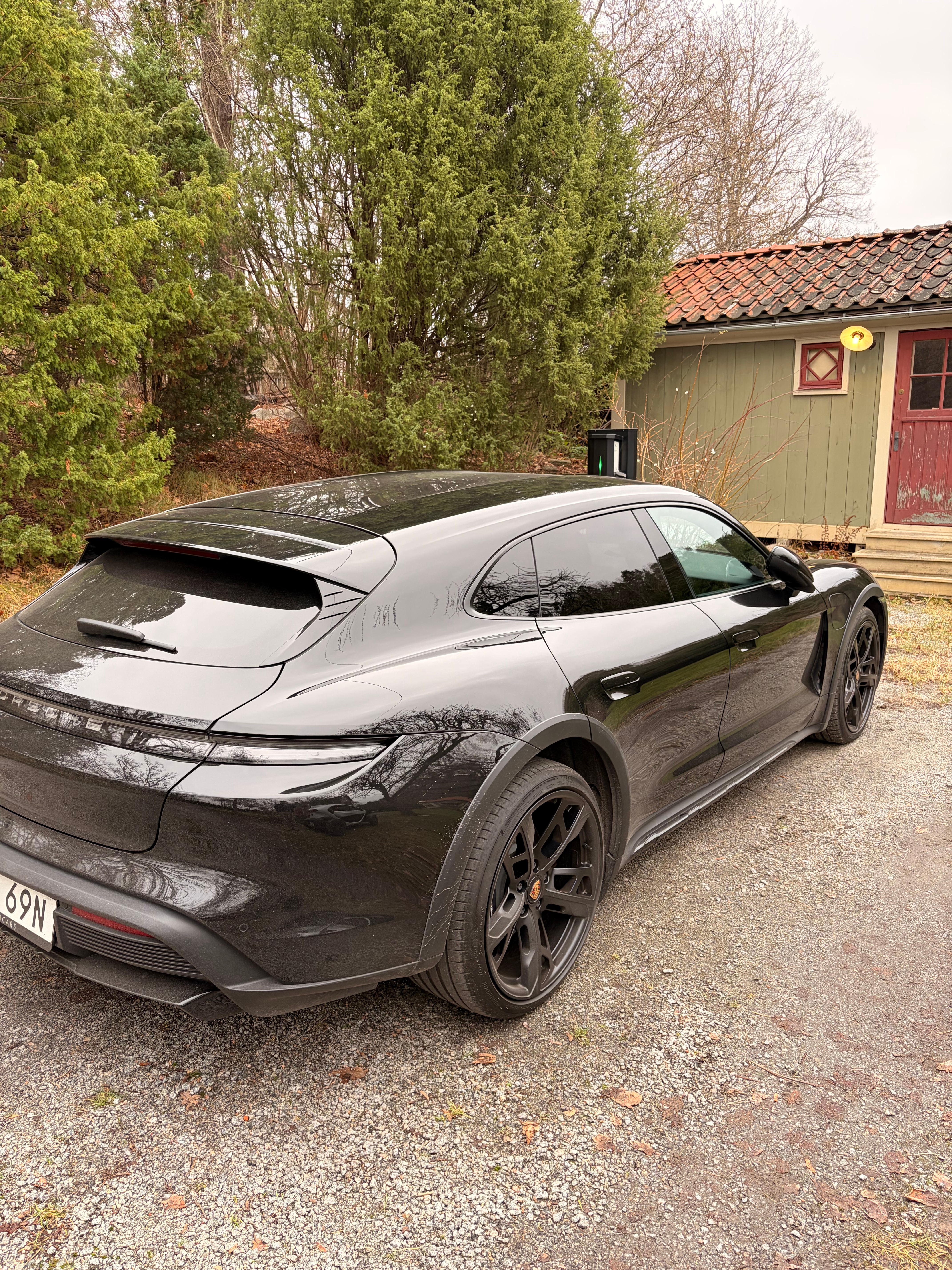 Porsche Taycan 2024, bild 4/5