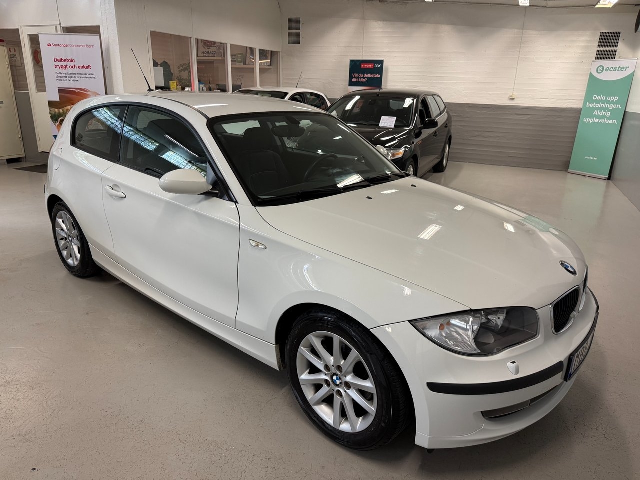 BMW 116 2009, bild 6/9