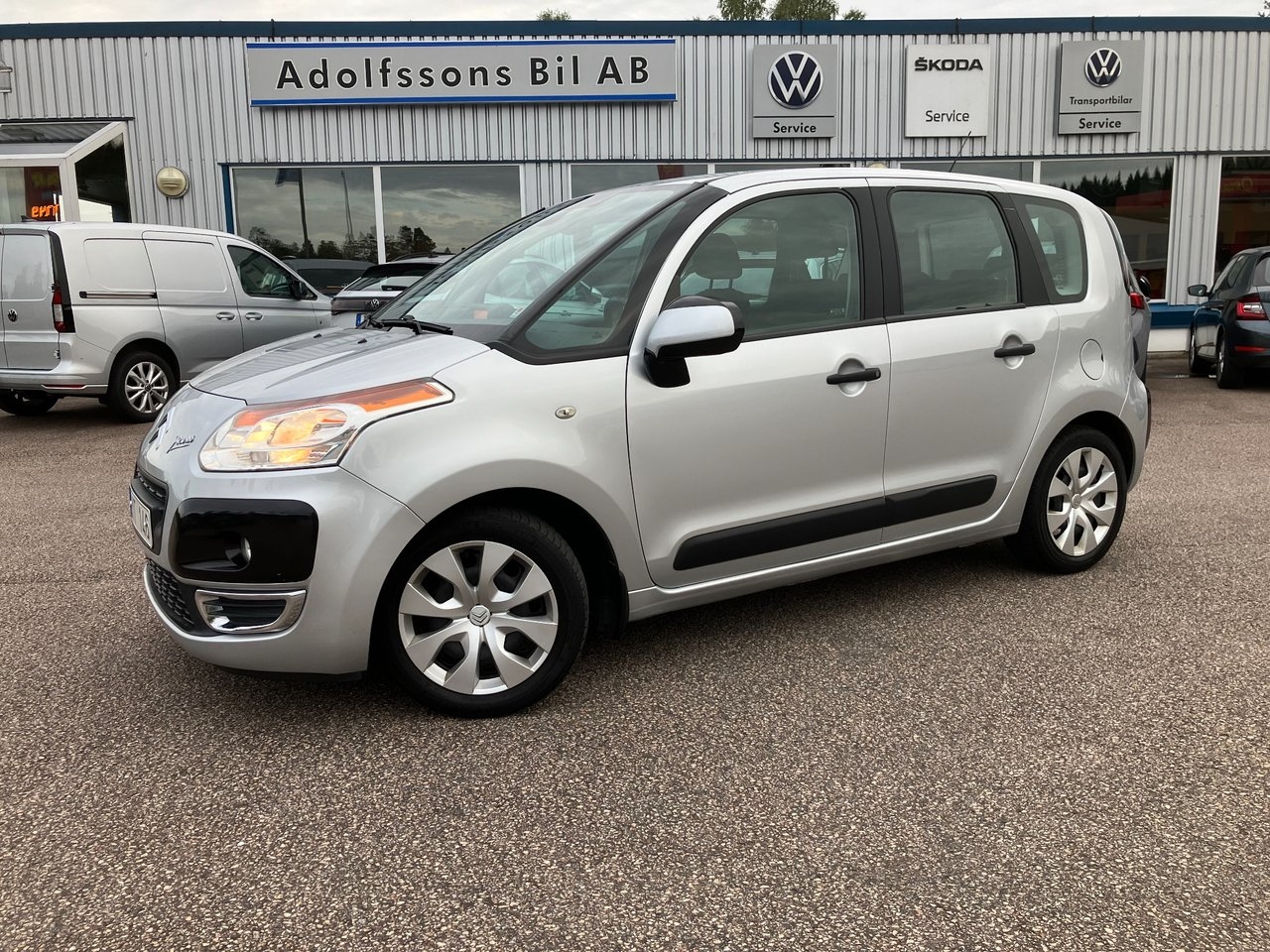 Citroen C3 Picasso 1,4 VTi 95hk (Drag) 2009, bild 3/10