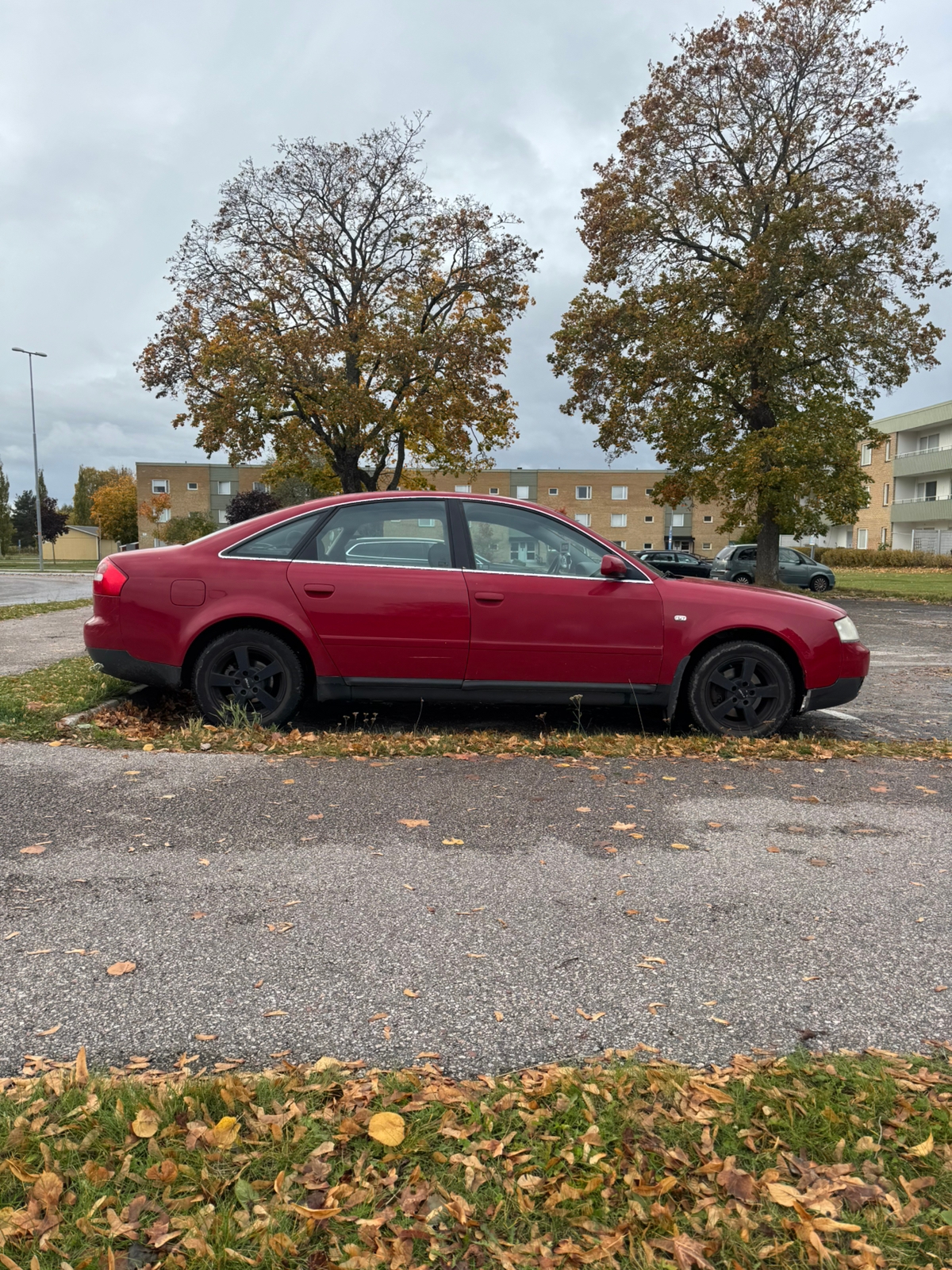 Audi A6 Sedan 2.0 Manuell 2002, bild 3/6