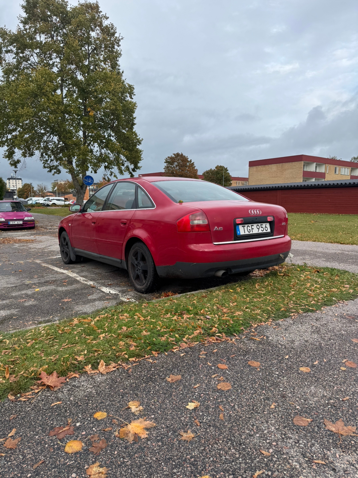 Audi A6 Sedan 2.0 Manuell 2002, bild 5/6